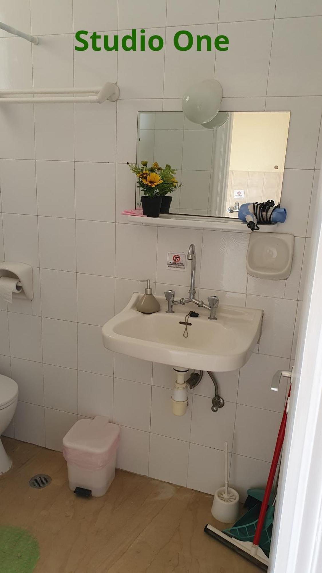Kivotos Villa Studios Roda  Zimmer foto